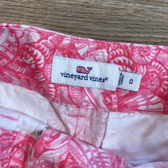 Vineyard Vines Pink Shells Allover Shorts - Picture 5 of 8